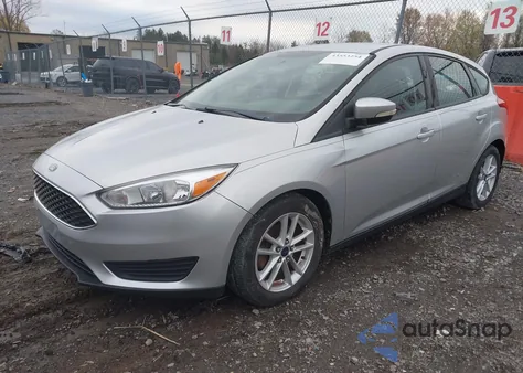2017 Ford Focus Se z USA, uszkodzony, nr VIN 1FADP3K27HL229174